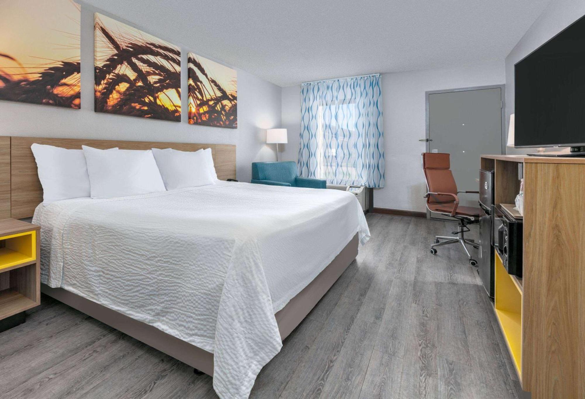 Days Inn By Wyndham Greenville Ms Dış mekan fotoğraf